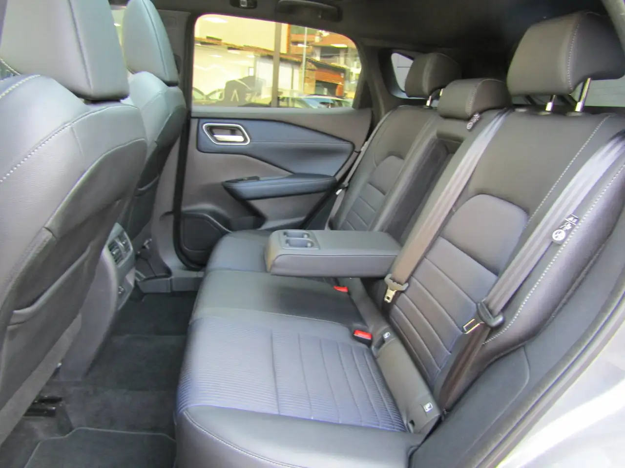 Nissan Qashqai III 1.5 E-POWER MILD-HYBRID TEKNA , TETTO PANORAMICO, TELECAMERA 360 ,HUD,CERCHI 19'', миниатюра 17