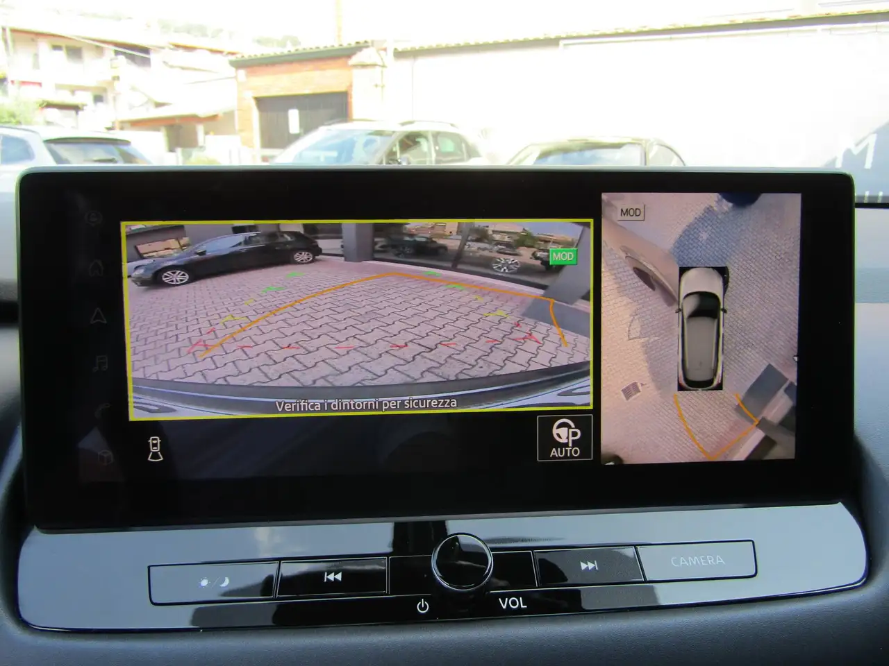 Nissan Qashqai III 1.5 E-POWER MILD-HYBRID TEKNA , TETTO PANORAMICO, TELECAMERA 360 ,HUD,CERCHI 19'', миниатюра 12