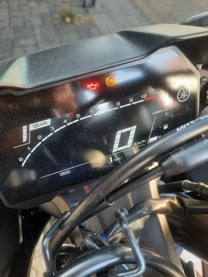 Yamaha YZF-R7 Schwarz - 2