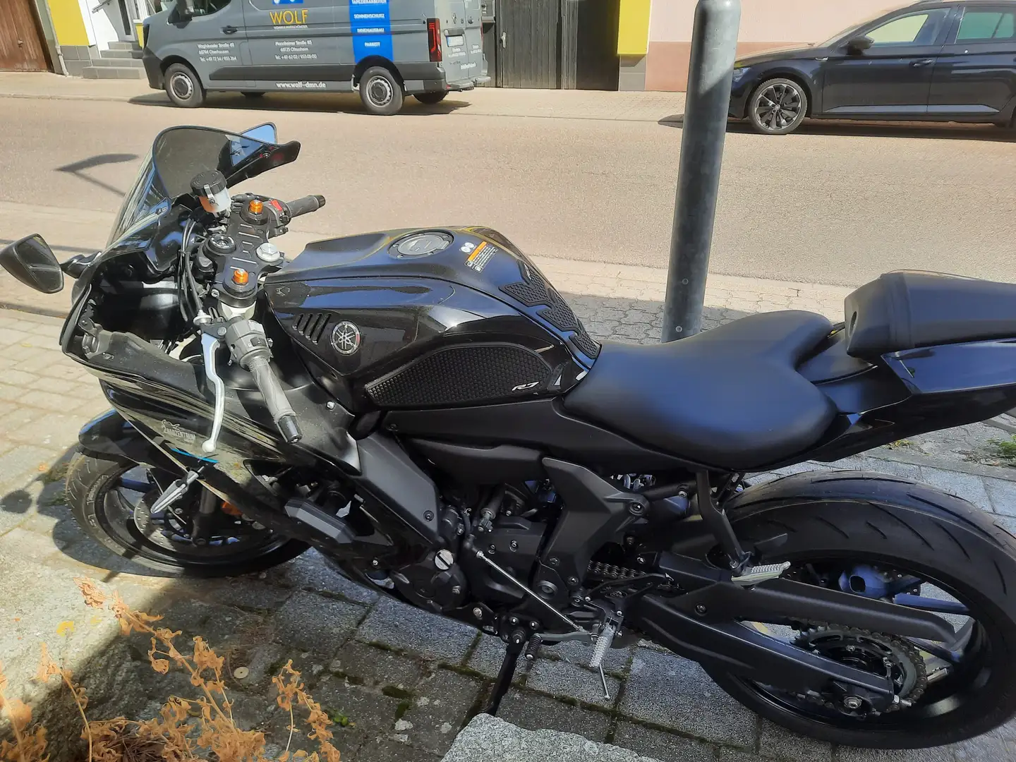 Yamaha YZF-R7 Schwarz - 1