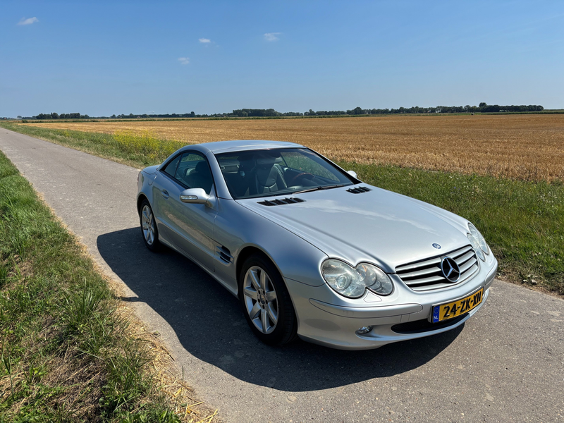 Mercedes-Benz SL 500 — photo 13