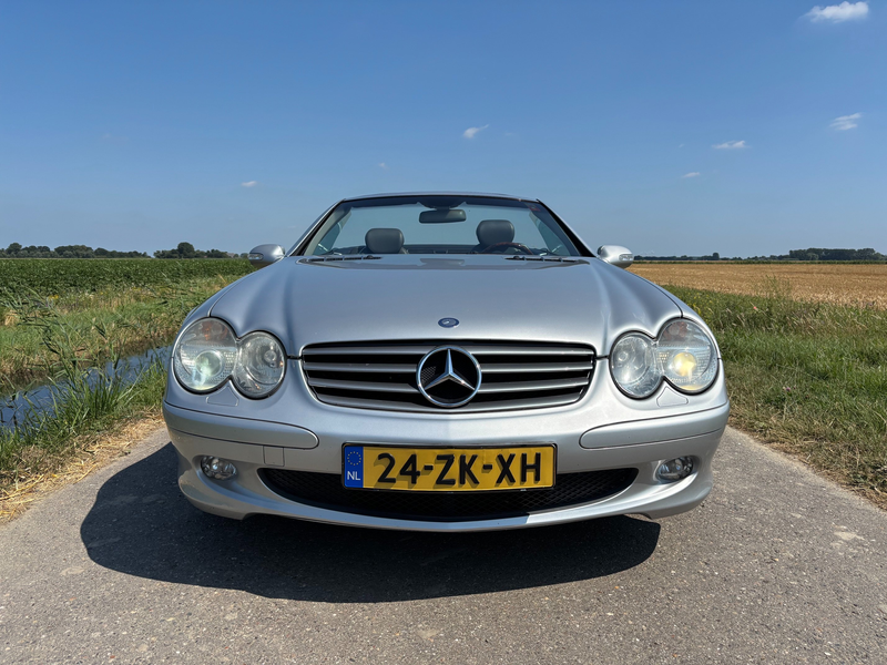 Mercedes-Benz SL 500 — photo 12