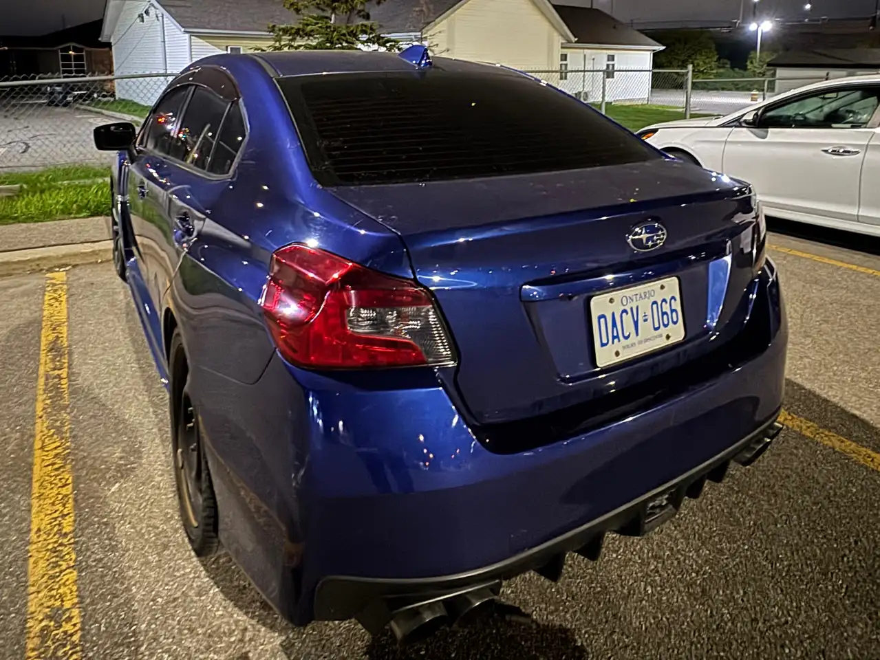 Subaru WRX снимка Subaru WRX
