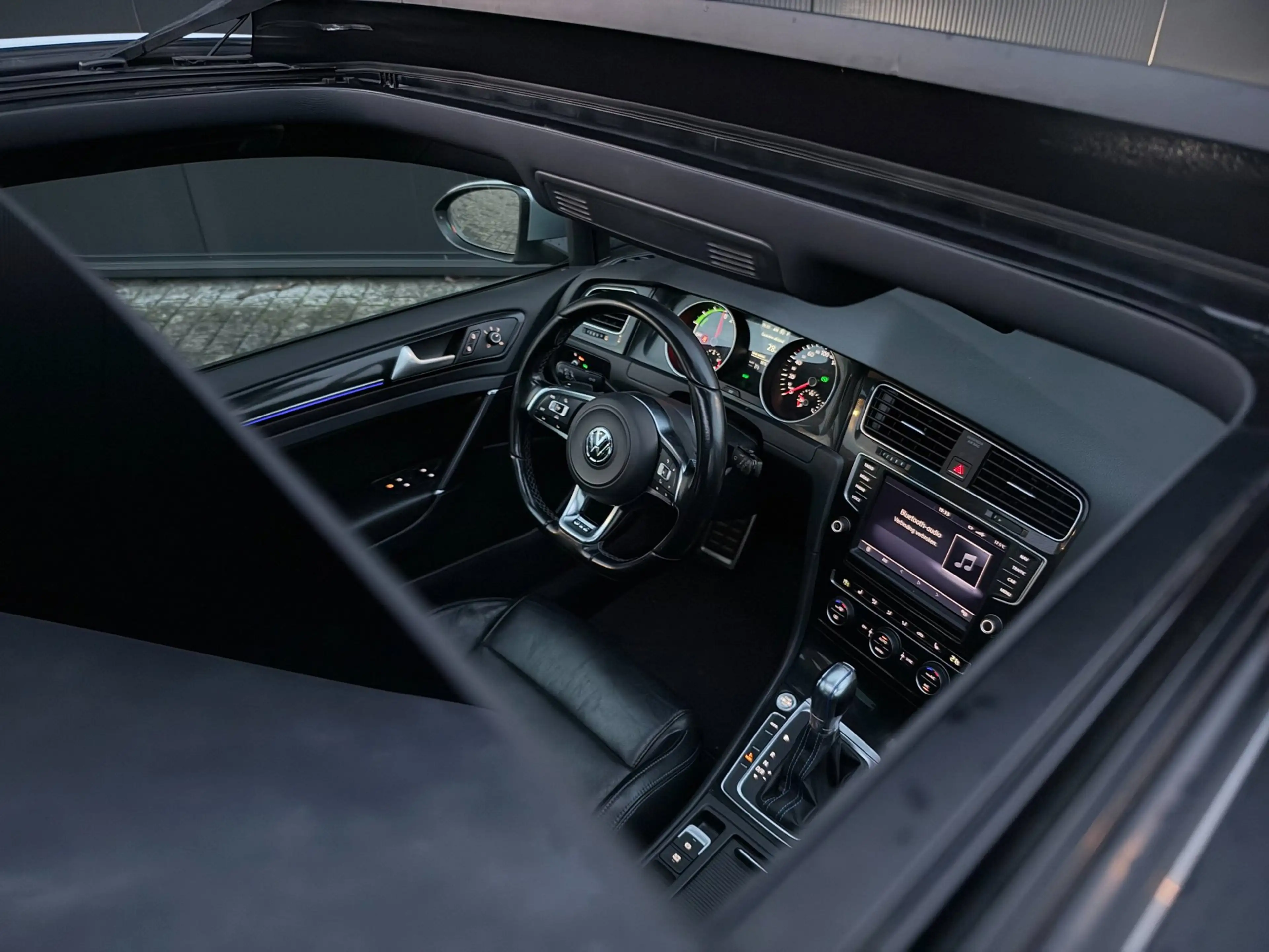 Volkswagen Golf GTE 1.4 TSI | Pano-dak | Leder | Adaptive Cruise Contr — photo 3