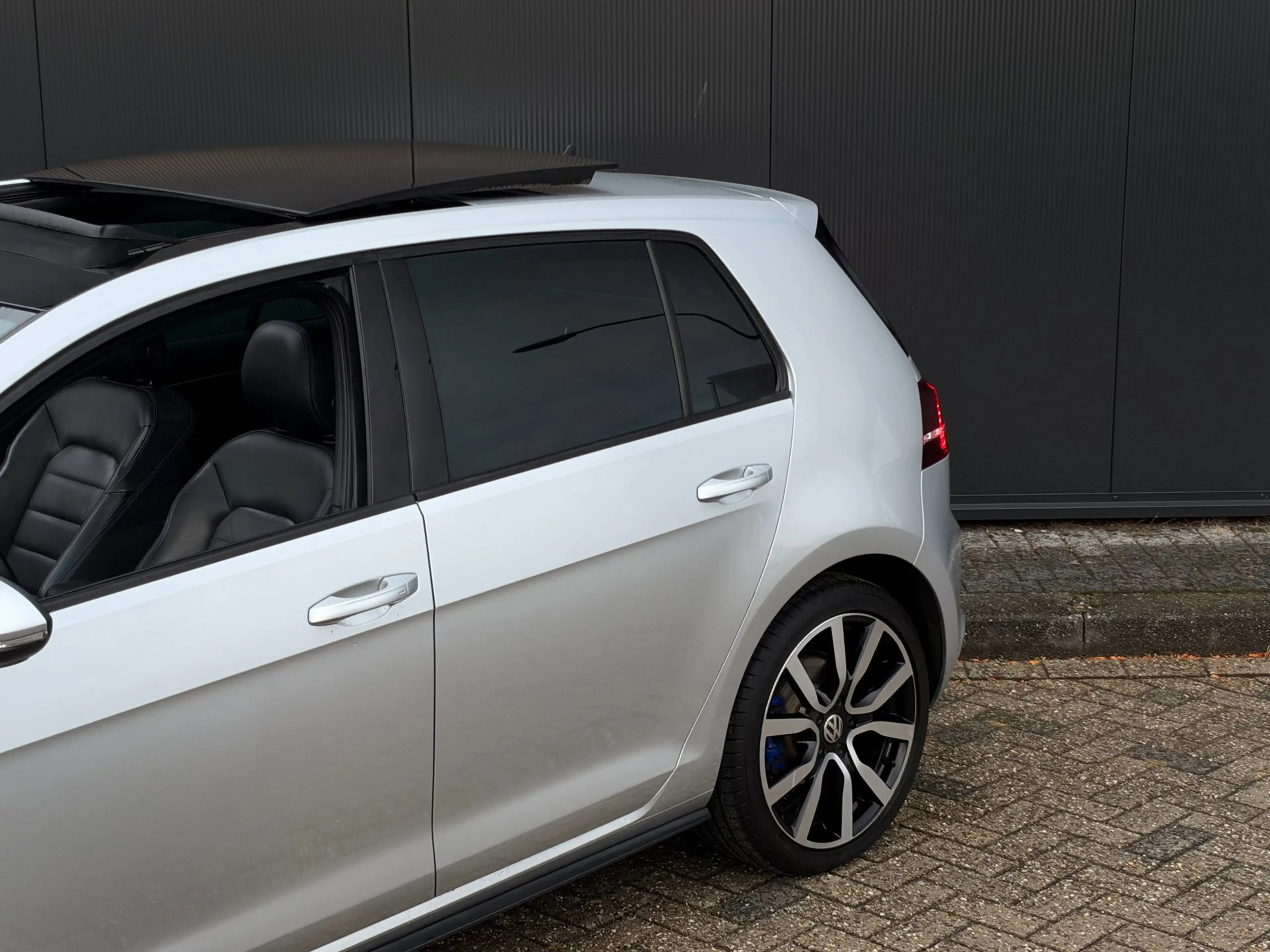 Volkswagen Golf GTE 1.4 TSI | Pano-dak | Leder | Adaptive Cruise Contr — photo 2