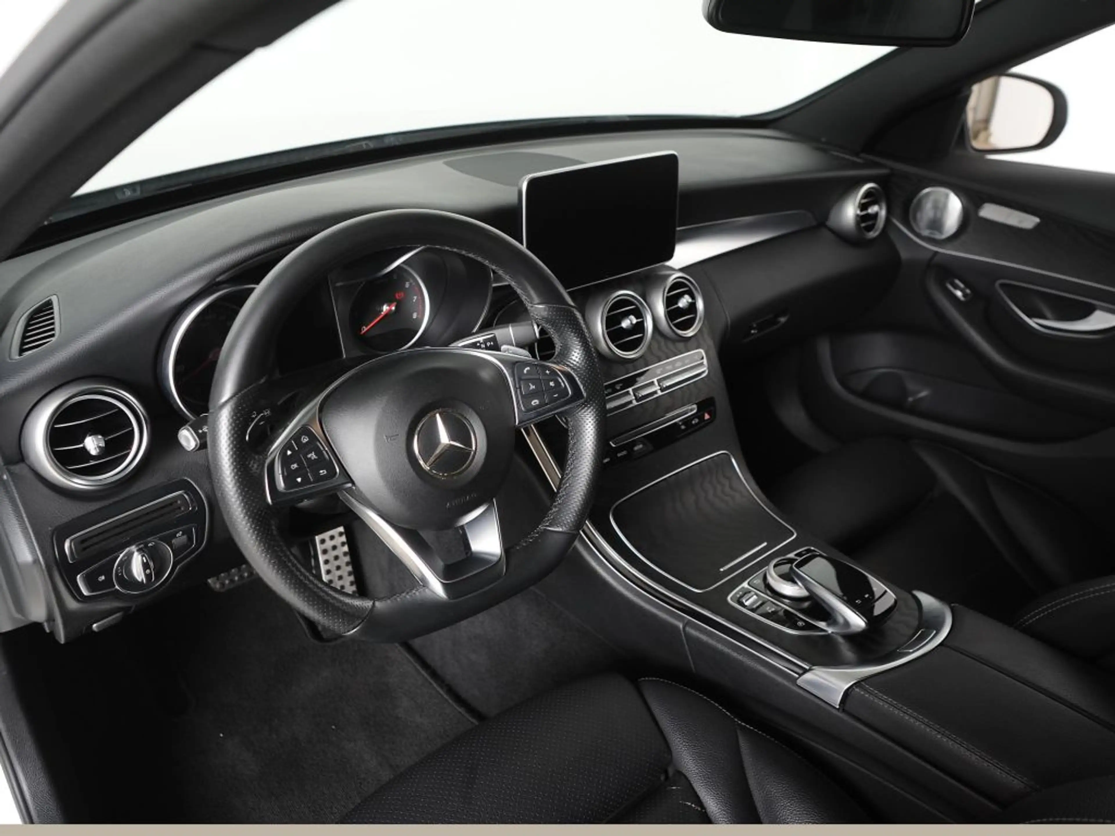 Mercedes-Benz C 400 T 4Matic 9G-TRONIC AMG Line *Business PLUS-Pak.* — photo 10
