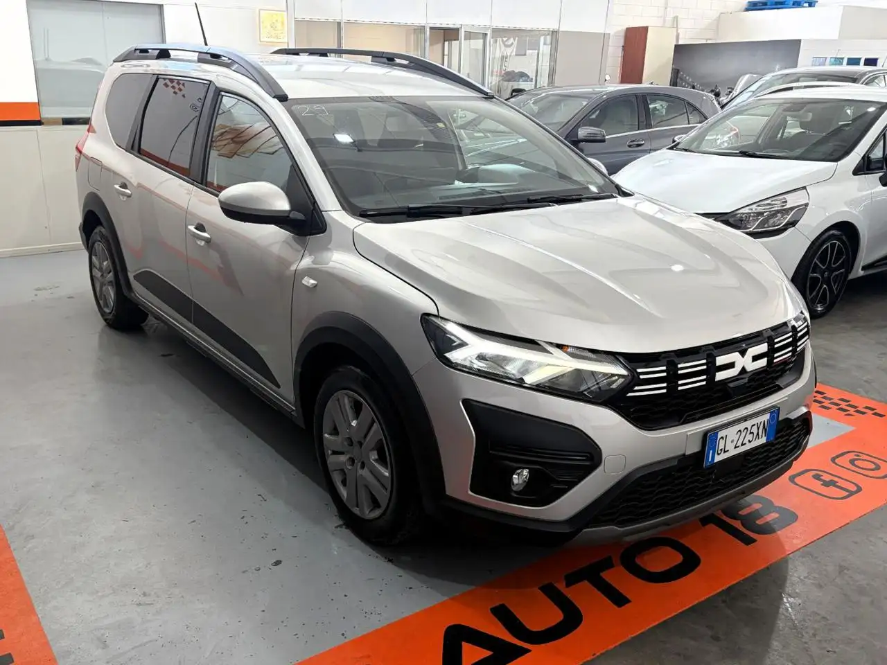Dacia Jogger 1.0 TCe GPL 100 CV 5 posti Extreme Up! 3