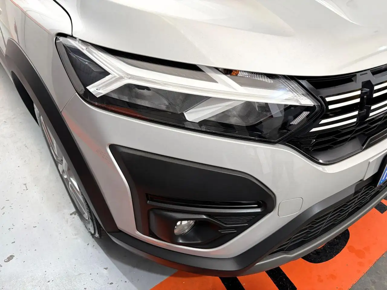 Dacia Jogger 1.0 TCe GPL 100 CV 5 posti Extreme Up! 7