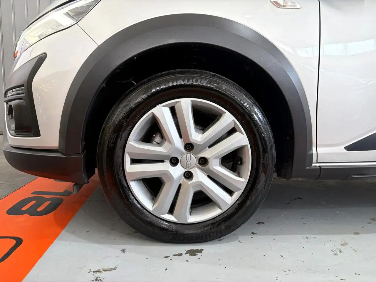 Dacia Jogger 1.0 TCe GPL 100 CV 5 posti Extreme Up! 8