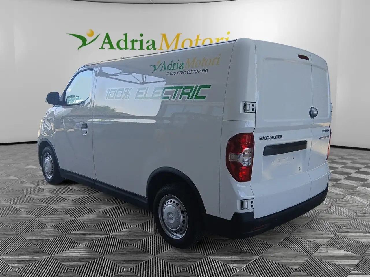 Maxus Model not specified 2025