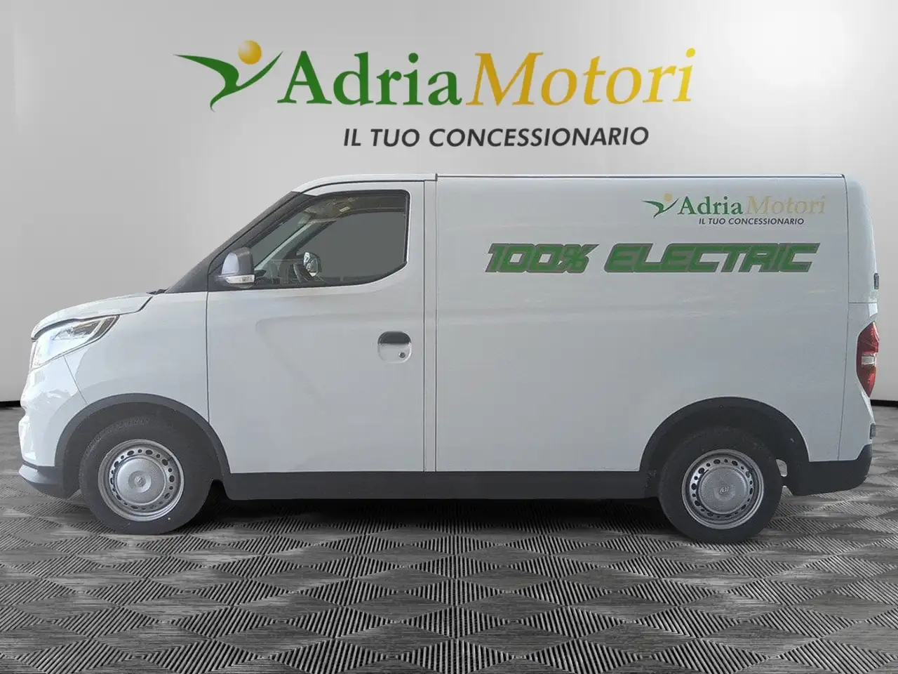 Maxus Model not specified 2025