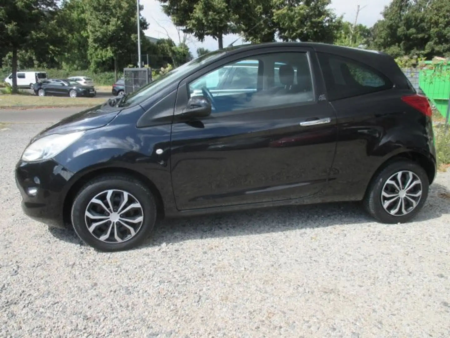 Ford Ka/Ka+ Titanium Schwarz - 2