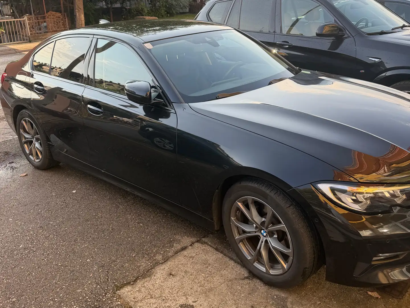 BMW 318 318d Sport Line Aut. Sport Line Schwarz - 2