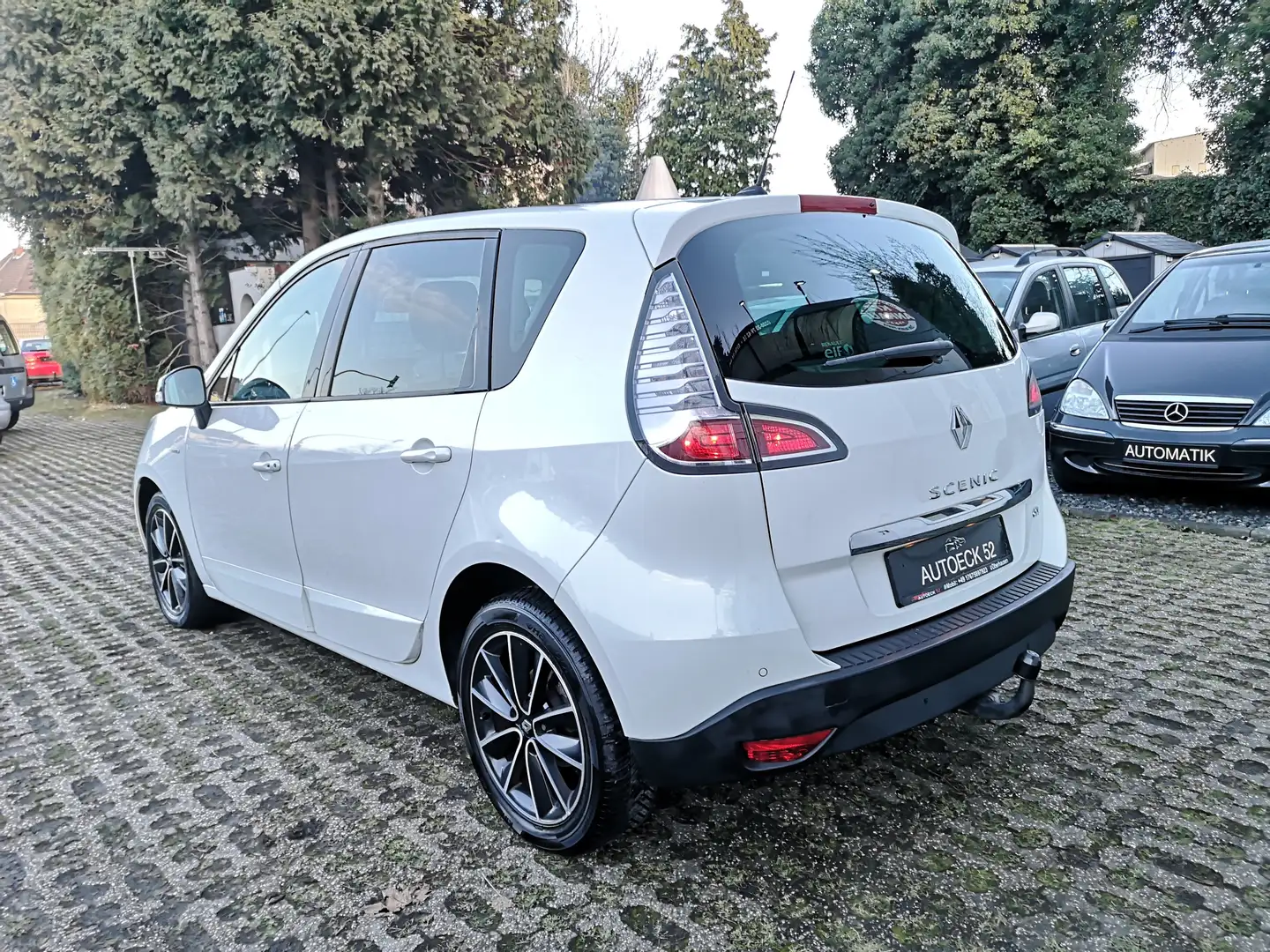 Renault Scenic BOSE Edition * PDC * AHK * Navigation * Panorama* Weiß - 2