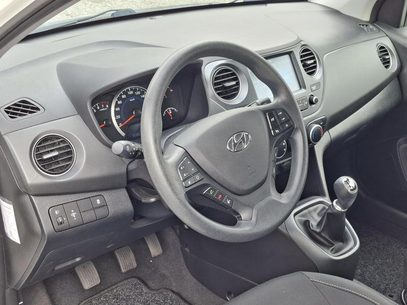 Hyundai i10 1.0i Comfort AIRCO | CRUISE | NAVI | rijklaarprijs — photo 5