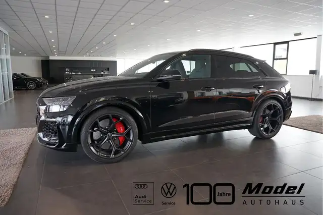 Audi Q8 main image