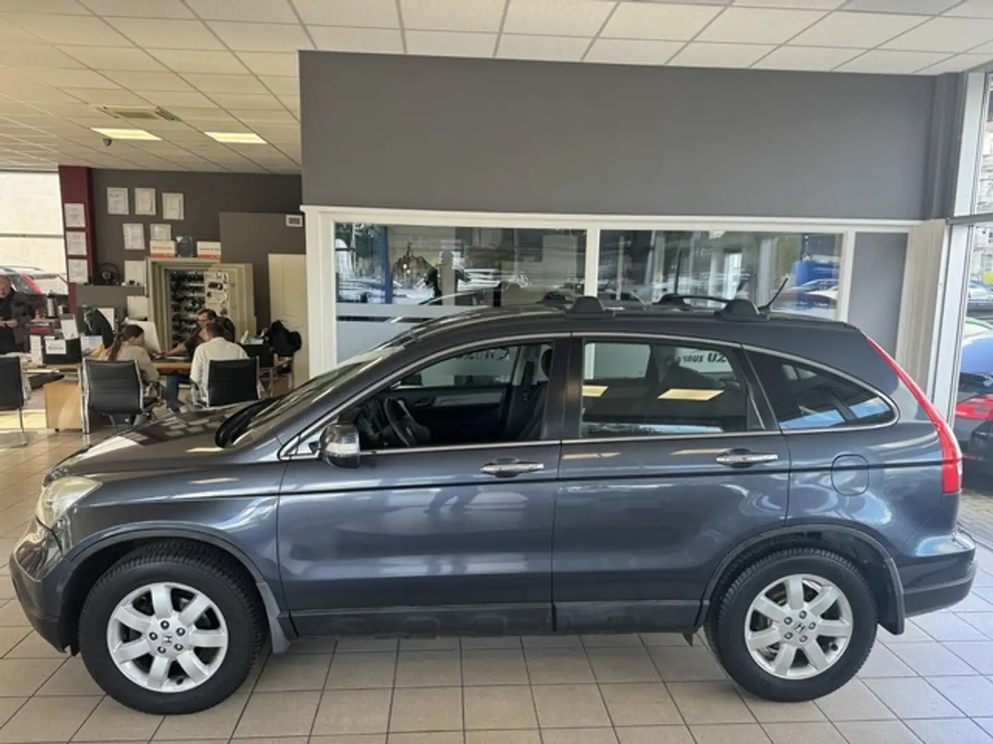 Honda CR-V Comfort 4x4 Auto Klima Navi Allwetterreifen Gris - 1