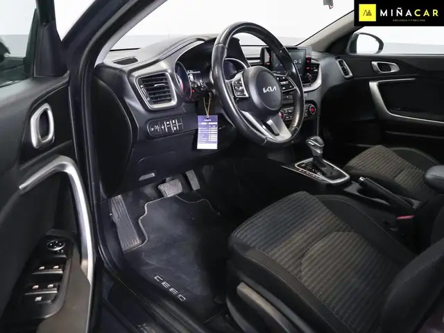 Kia Unknown Model view 14