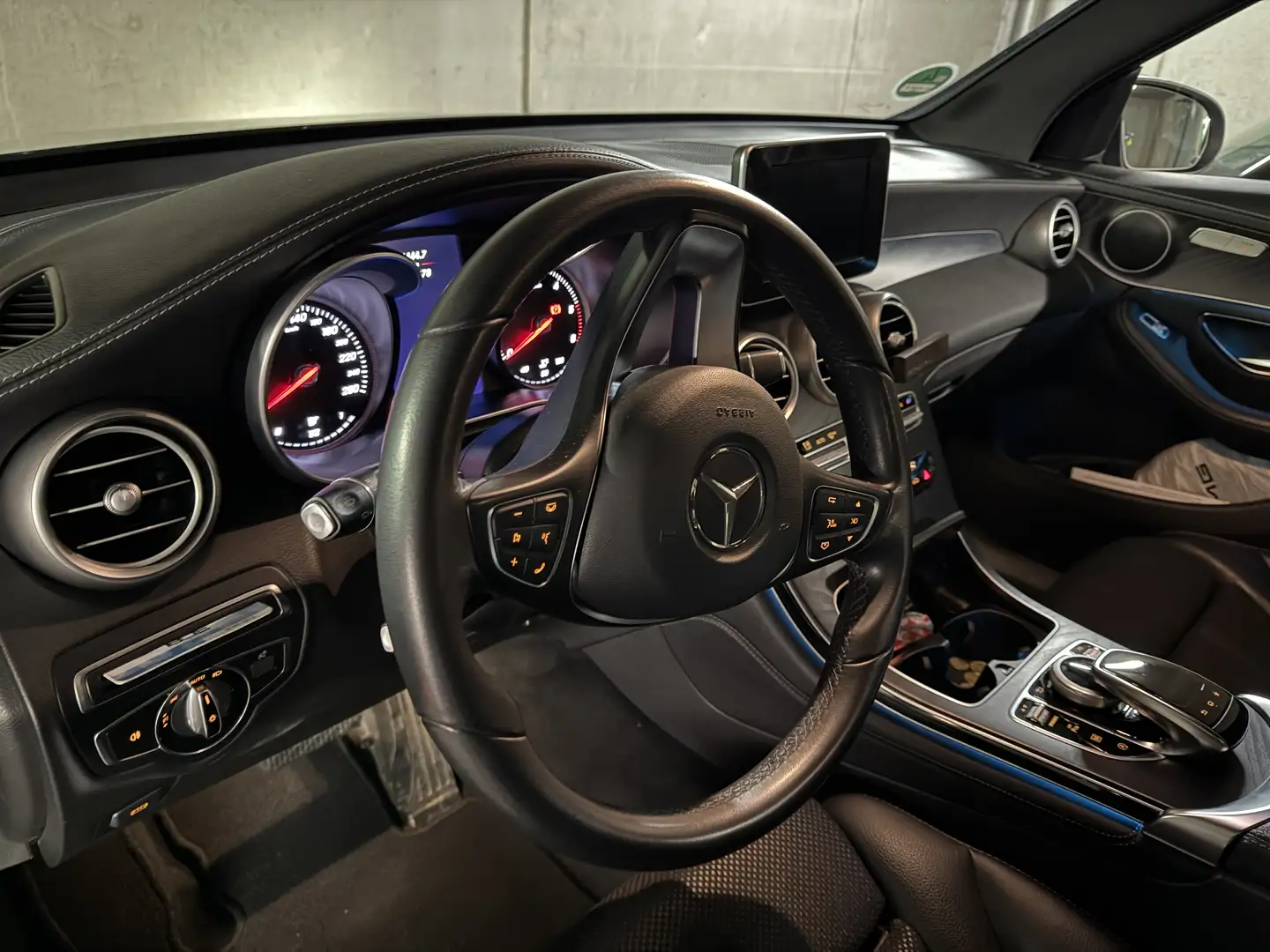 Mercedes-Benz GLC 220 220d 4MATIC Aut. - 2