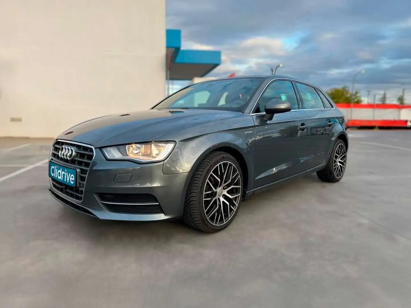 Audi A3 Sportback 1.4 TFSI g-tron Ambiente Szürke - 2
