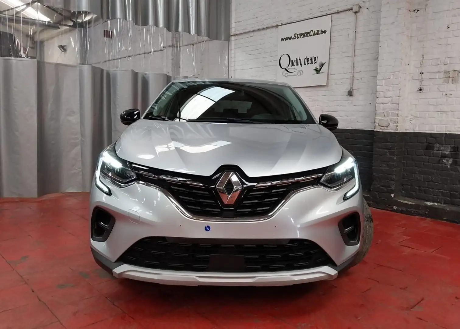 Renault Captur 1.6i INTENS HYBRIDE*CRUISE*GPS*ST/STP*314€ x 66 Grijs - 2