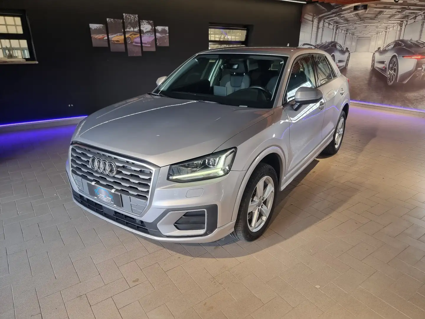 Audi Q2 1.6 tdi Sport s-tronic Negro - 1