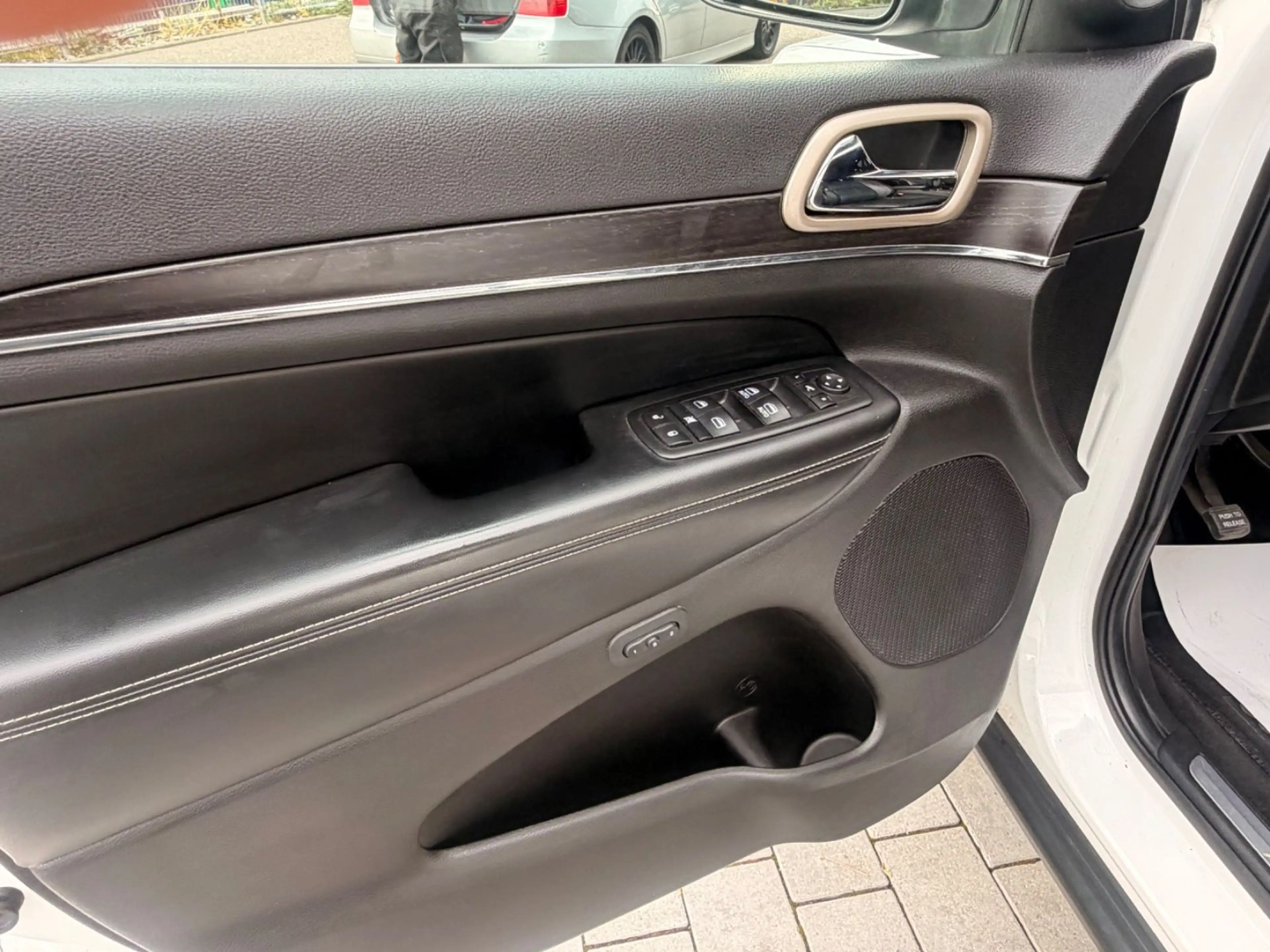 Jeep Grand Cherokee 3.0 CRD Limited — photo 8