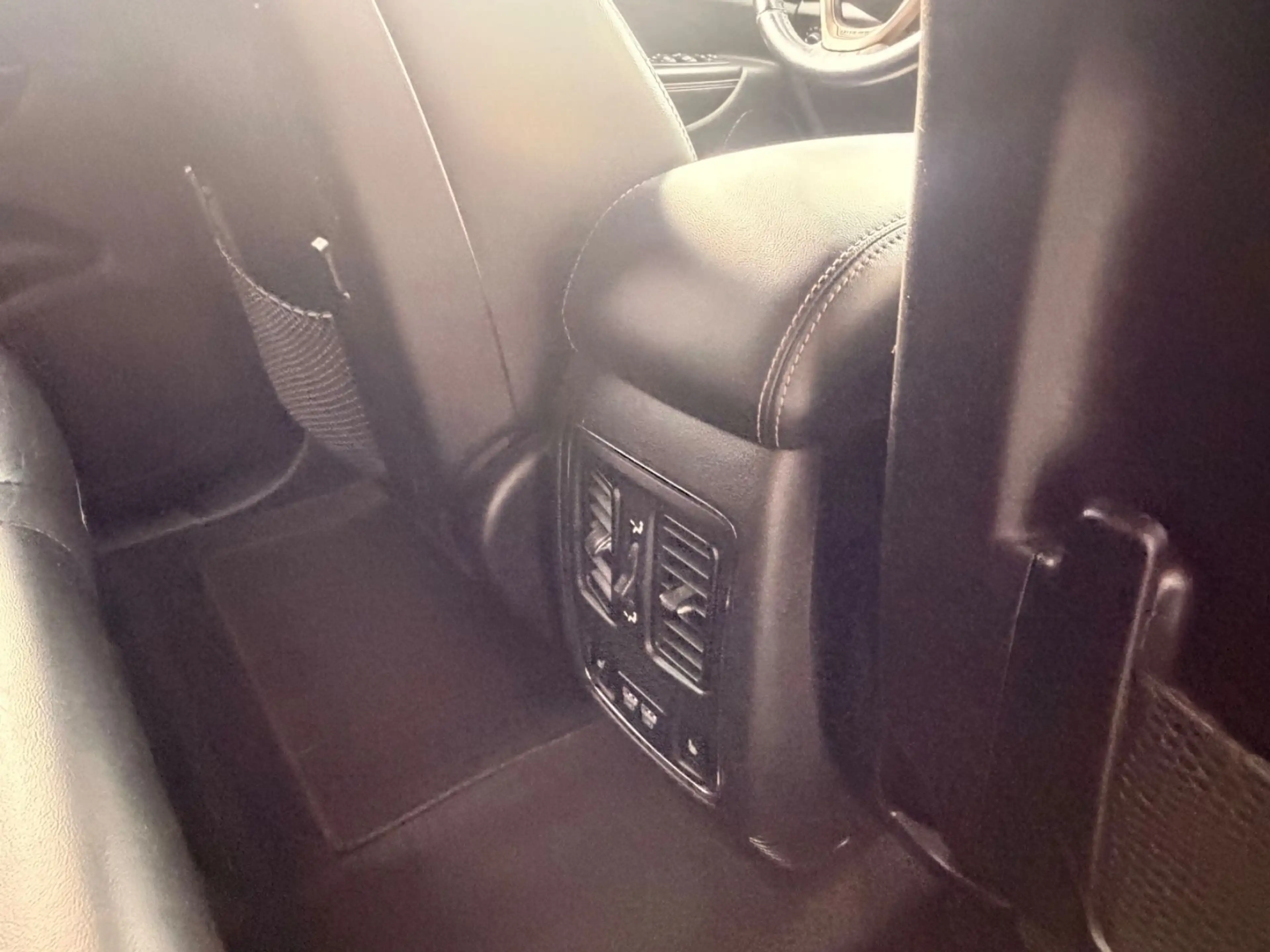 Jeep Grand Cherokee 3.0 CRD Limited — photo 13