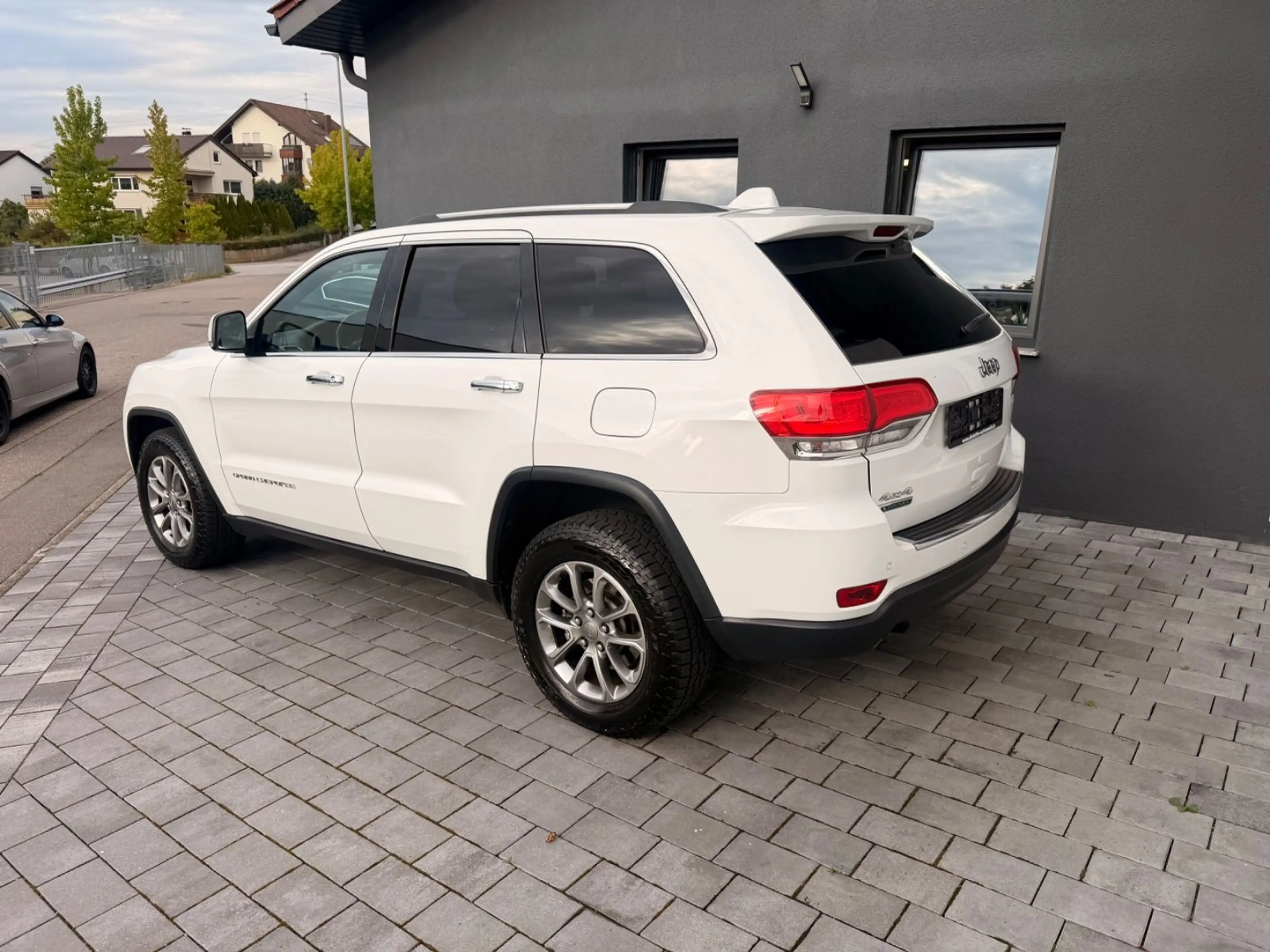 Jeep Grand Cherokee 3.0 CRD Limited — photo 4