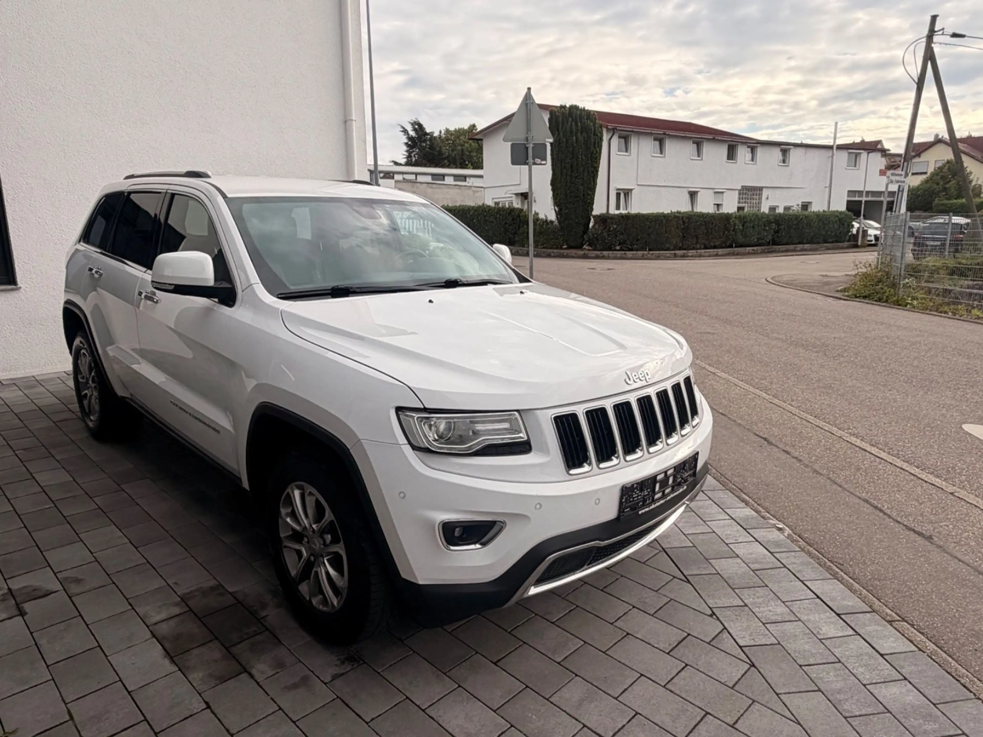 Jeep Grand Cherokee 3.0 CRD Limited — photo 3