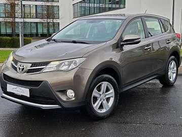 RAV4 Life,124 ps,AHK,8-Fachbereift,Alu