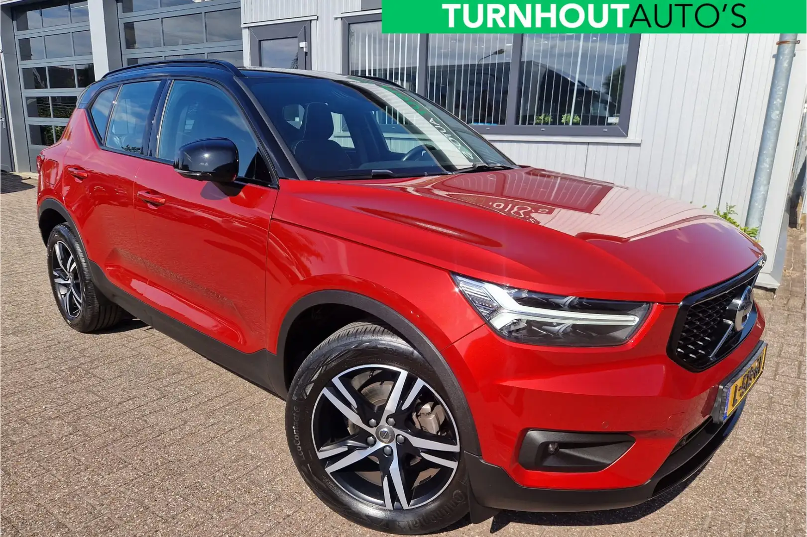 Volvo XC40 1.5 T2 R-Design LOUNGE PACK Pano | 360 Cam | Clima Oranje - 1