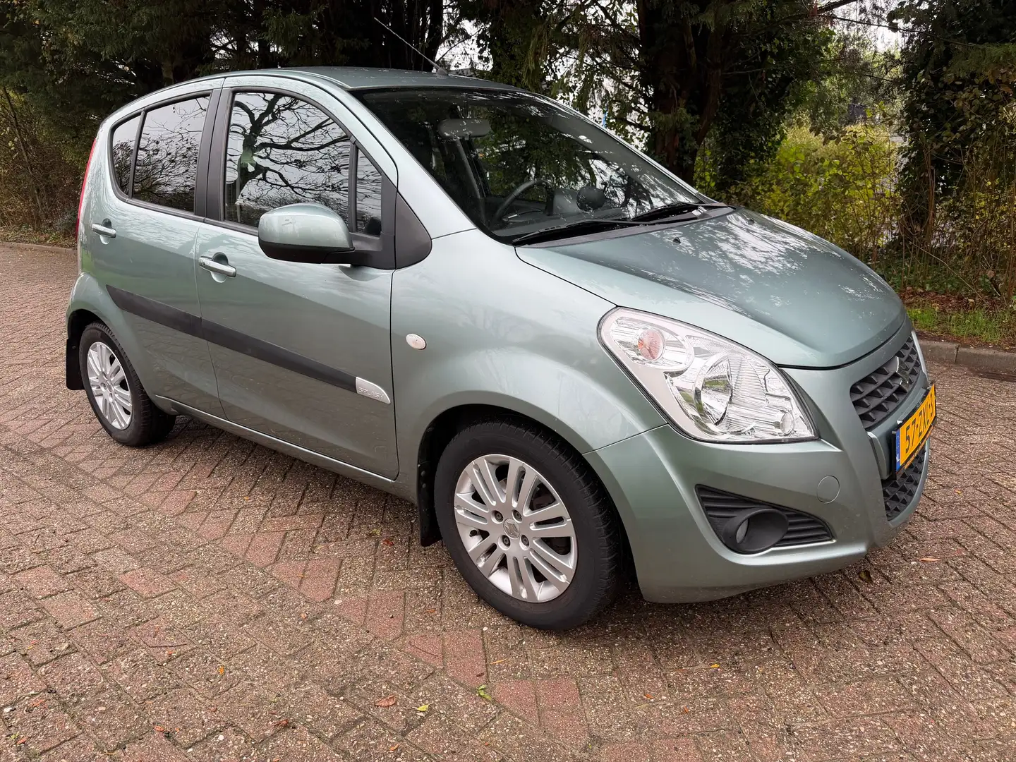 Suzuki Splash 1.2 Exclusive Groen - 1