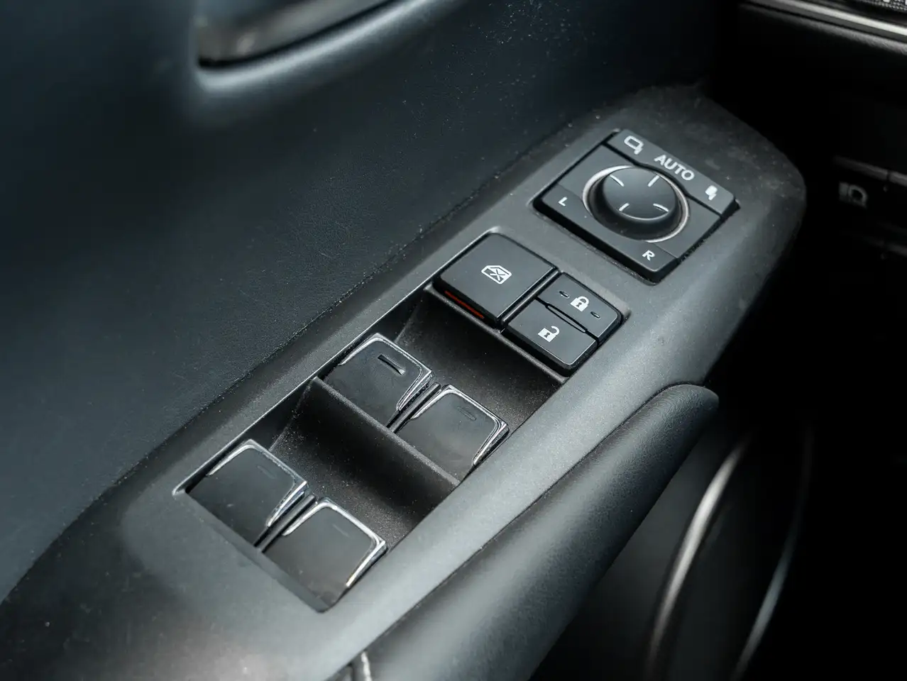 Lexus NX снимка Lexus NX