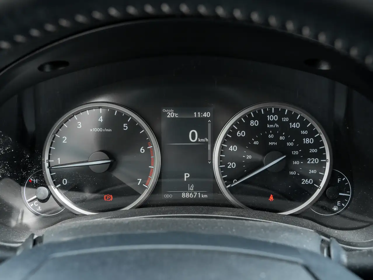 Lexus NX снимка Lexus NX