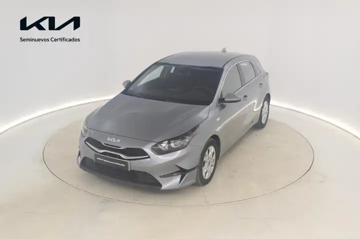 Kia cee'd f/l 5p 1.0 T-GDi Concept 2025
