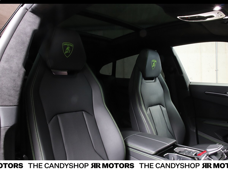 Lamborghini Urus AWD Ö-Auto *Bestzustand* — photo 15
