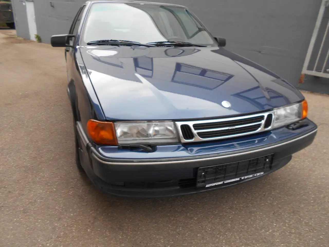 Saab 9000
