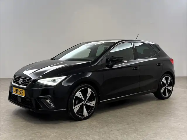 Seat Ibiza view 8