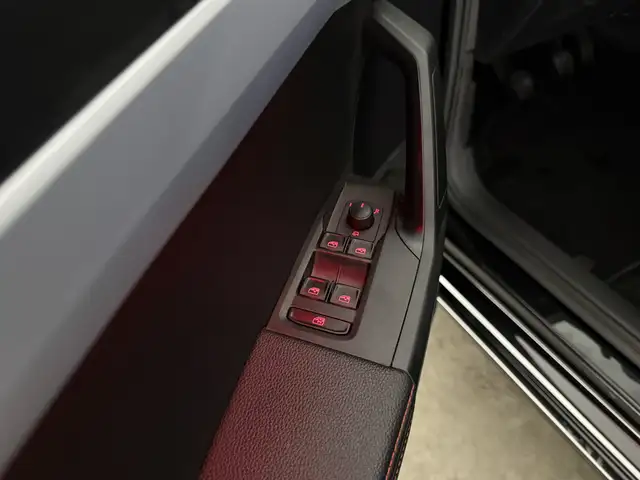 Seat Ibiza view 28