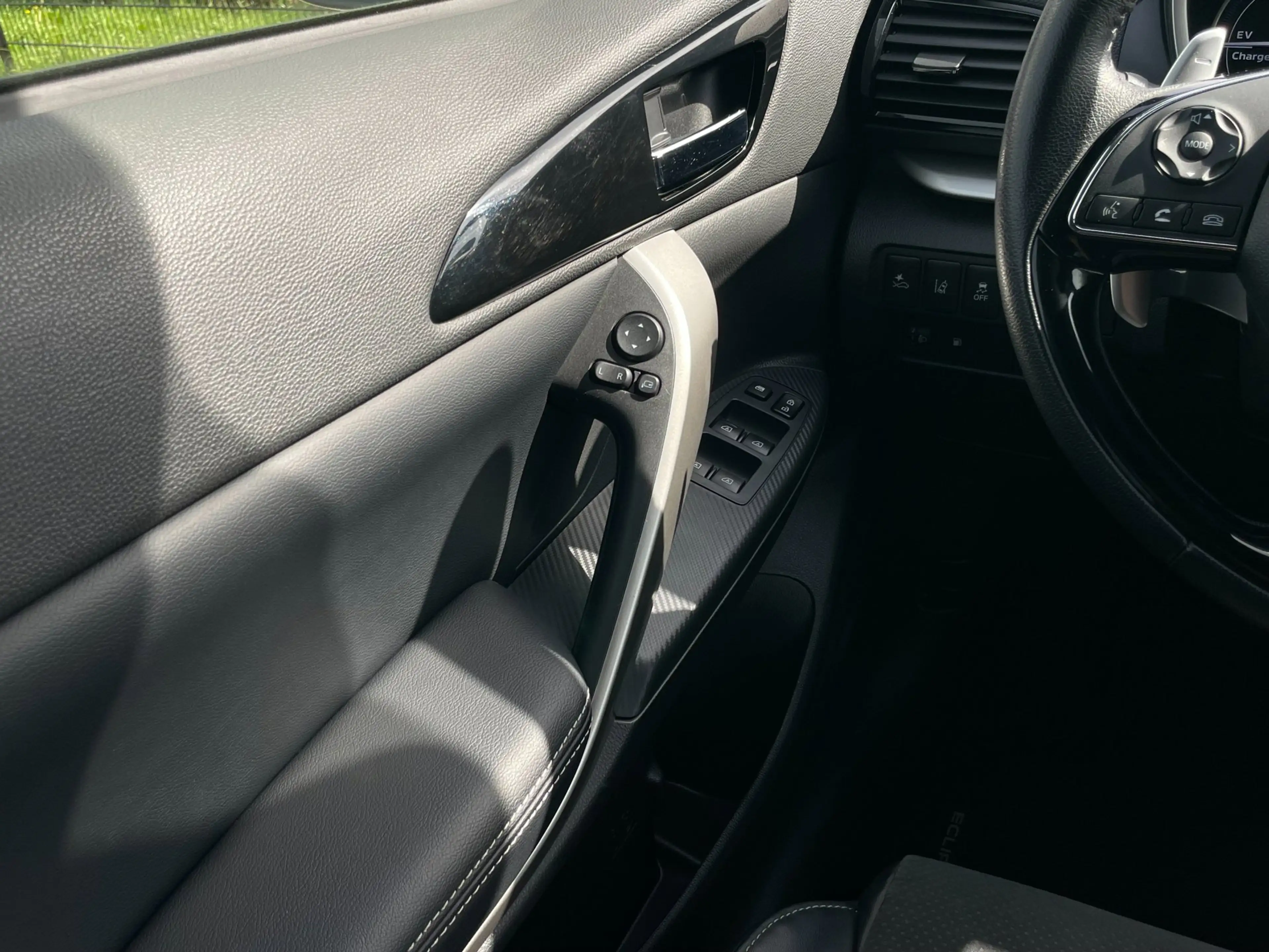 Mitsubishi Eclipse Cross 2.4 PHEV Intense+ | 1ste eigenaar | Camera | NAVI — photo 14