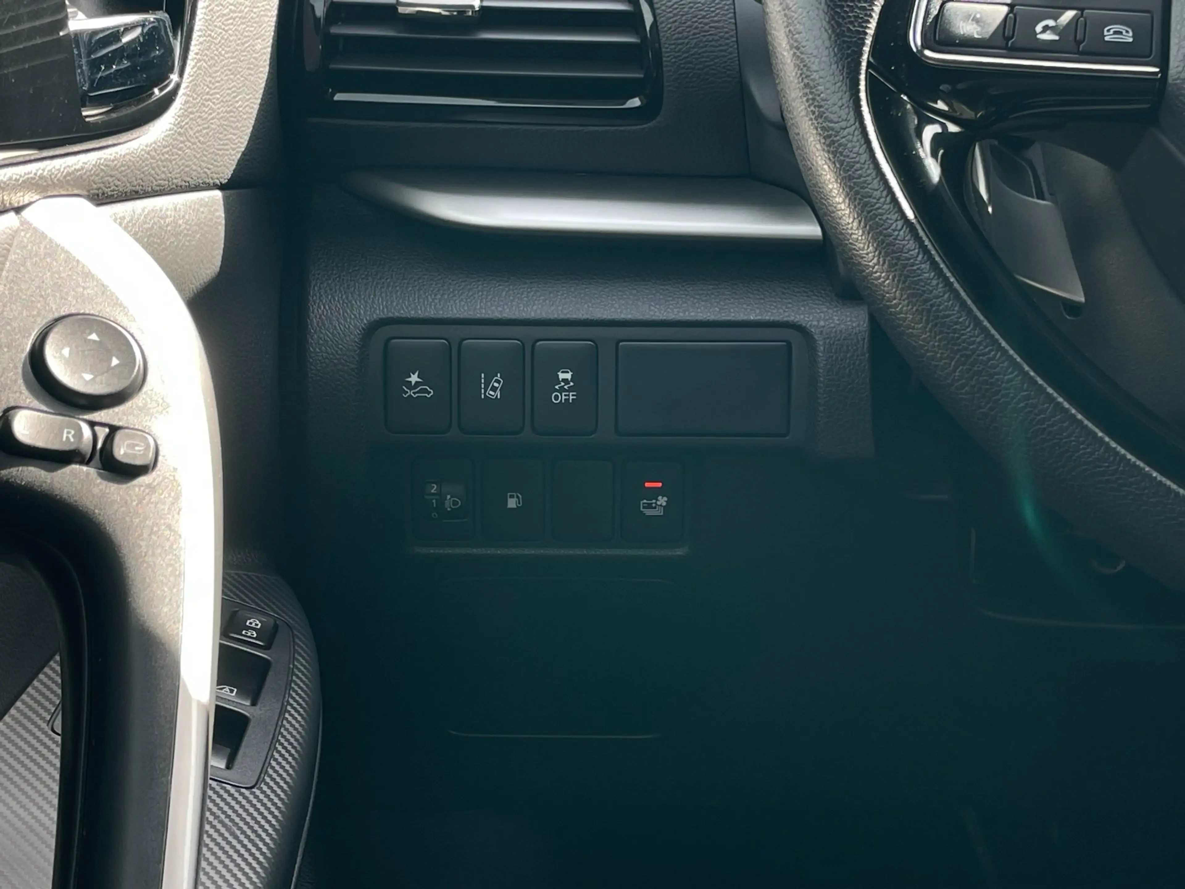 Mitsubishi Eclipse Cross 2.4 PHEV Intense+ | 1ste eigenaar | Camera | NAVI — photo 15