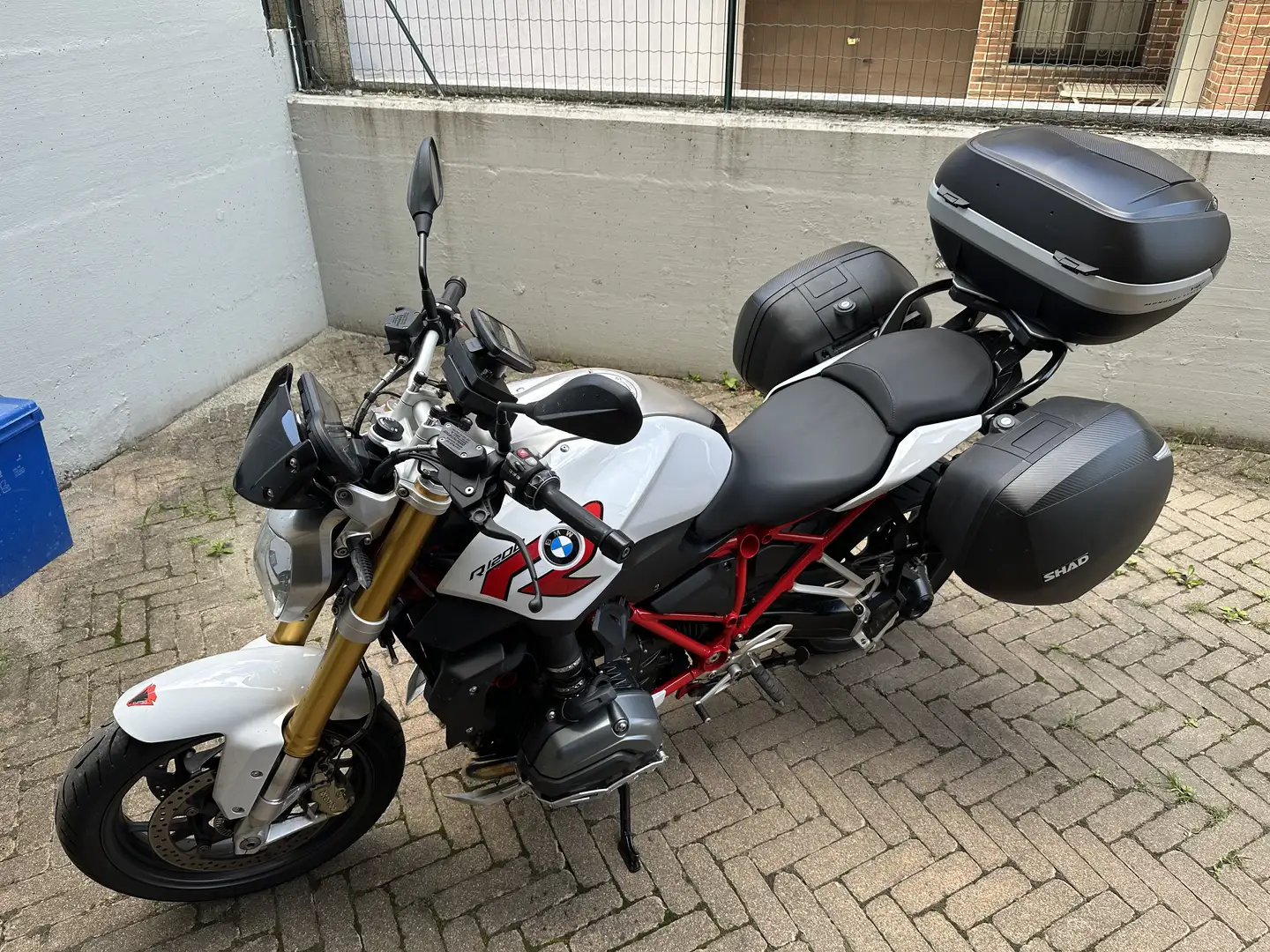 BMW R 1200 R - 1