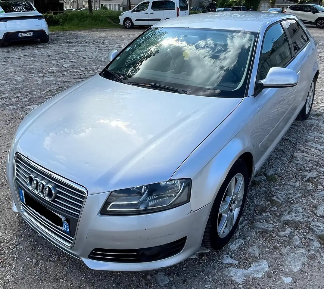 Audi A3 1.6 TDI 105 DPF Attraction