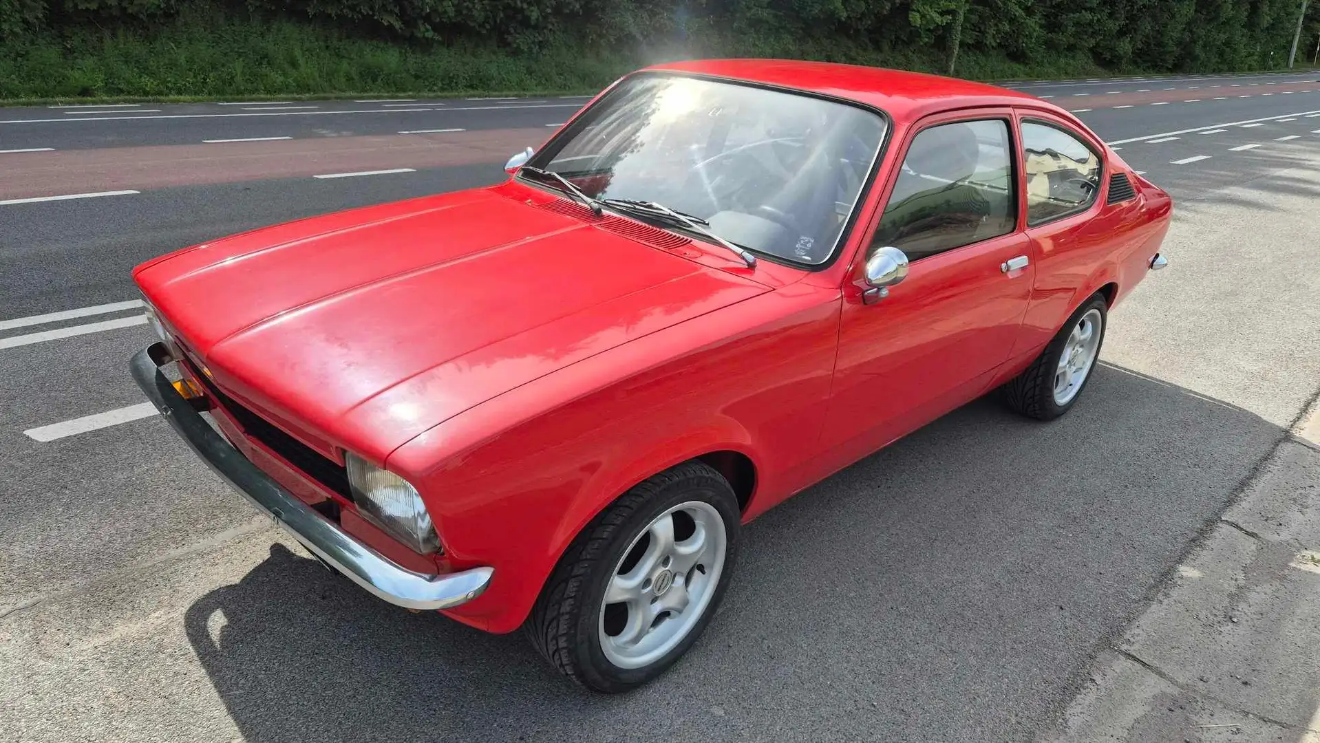Opel Kadett C phase 1 Rojo - 1