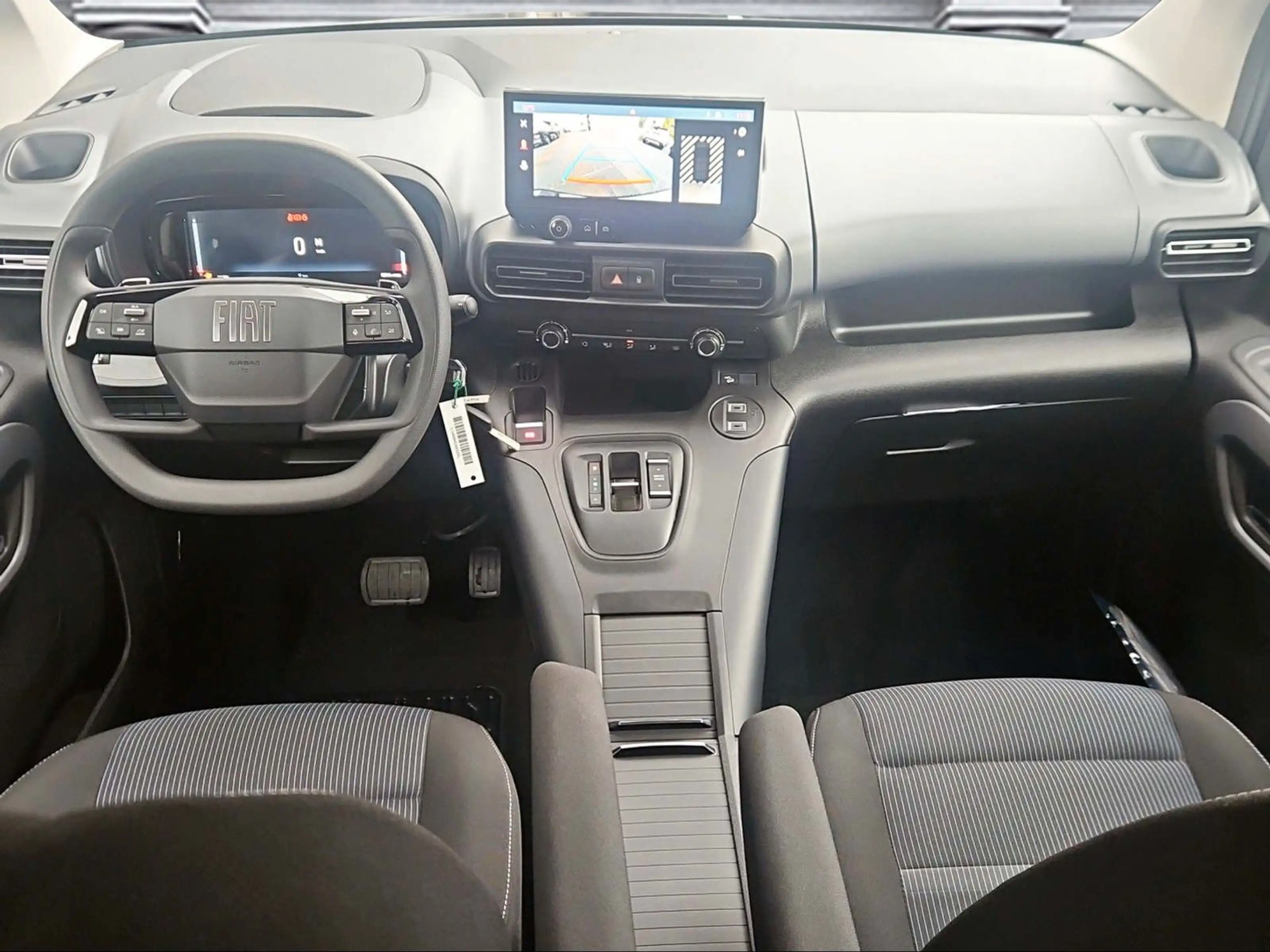 Fiat Qubo L 5-SITZER 1.5 Diesel 96kW (130PS)Automatik — photo 5