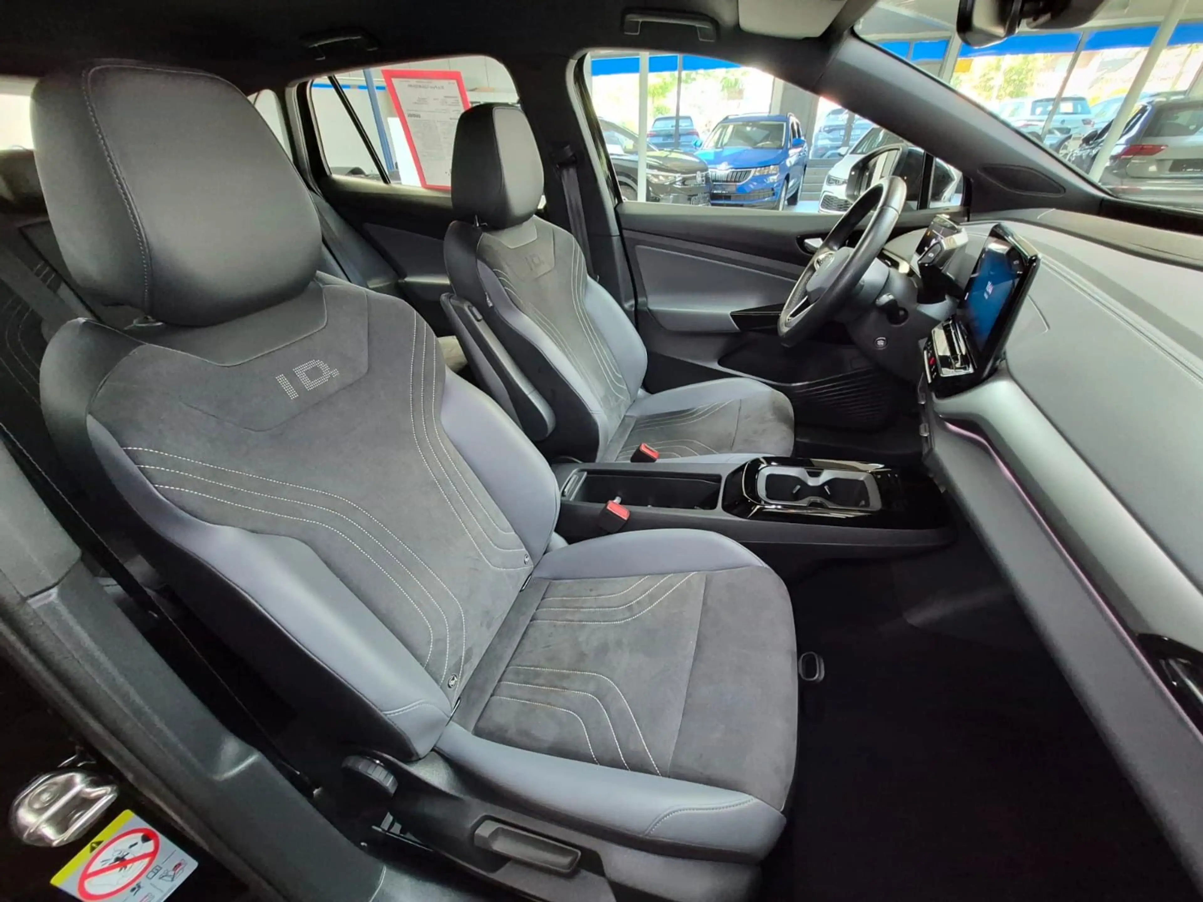 Volkswagen ID.4 Pure Performance 125 kW — photo 11