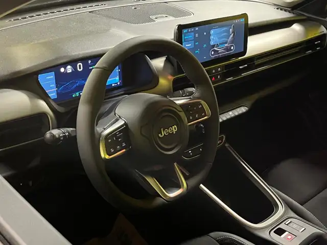 Jeep Avenger view 16