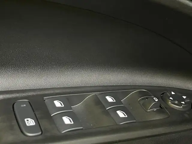 Jeep Avenger view 14