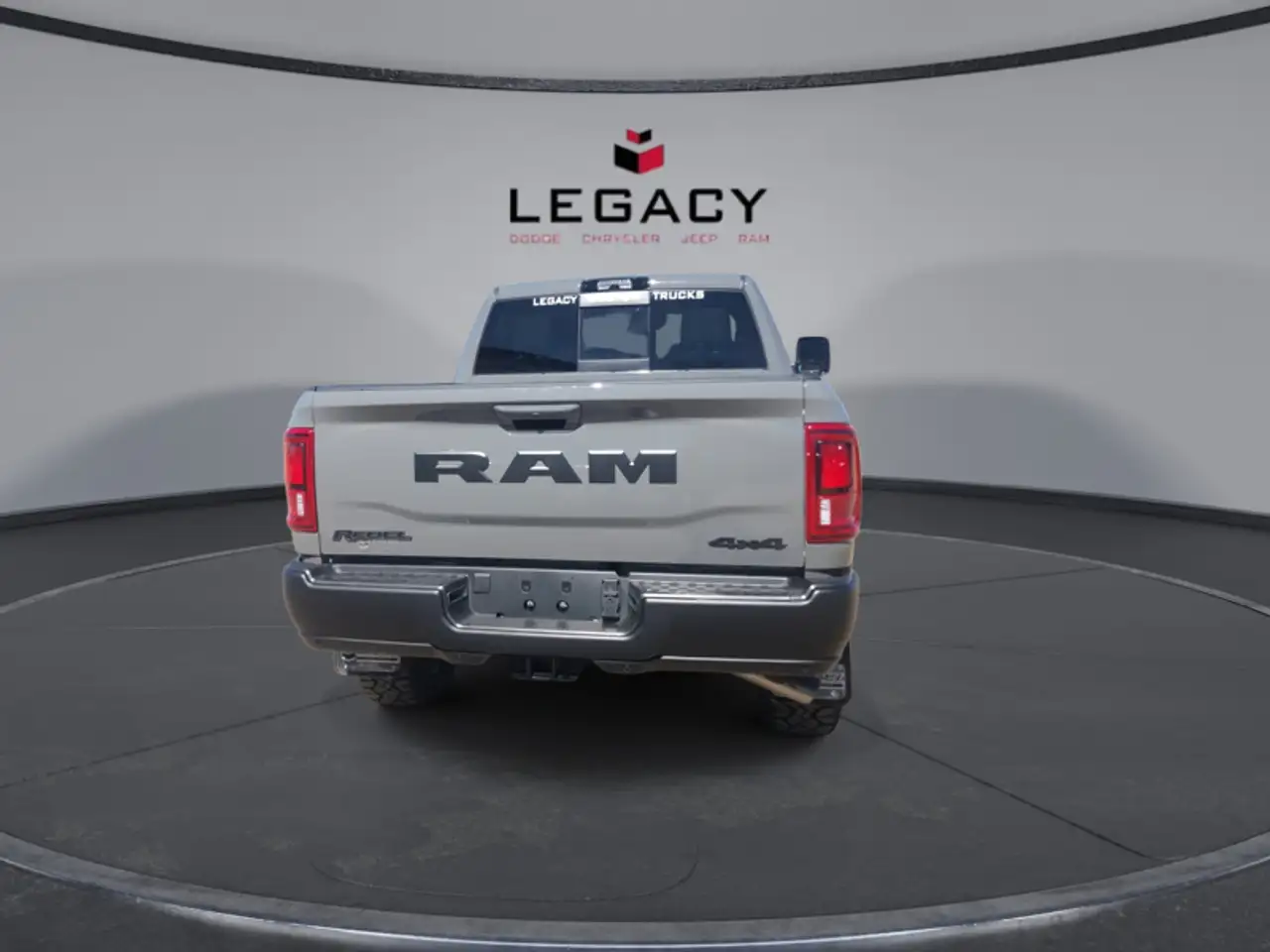 RAM 2500 снимка RAM 2500